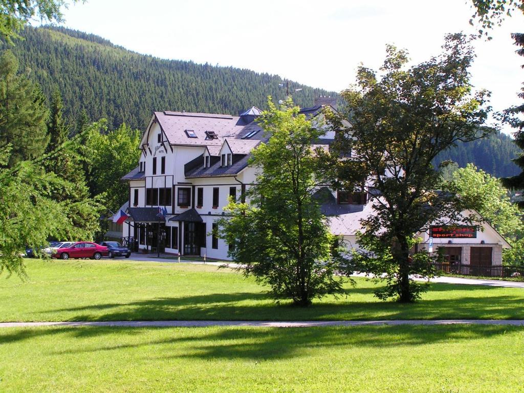 Hotel Start スピンドレルフ・ムリン エクステリア 写真
